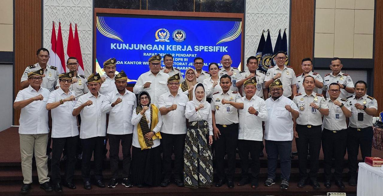 Kunjungan Kerja Spesifik Komisi XIII DPR RI ke Kantor Wilayah Direktorat Jenderal Imigrasi Kalimantan Barat